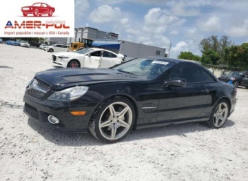 Mercedes SL R231 2012 Mercedes-Benz SL 550 2012 5.5l 5.5 Benzyna 382KM