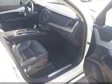 Volvo XC90 II 2017 Volvo XC 90 2017 Volvo XC90 T5 FWD 5-Passenger Momentum 2.0 Benzyna 250KM, zdjęcie 4