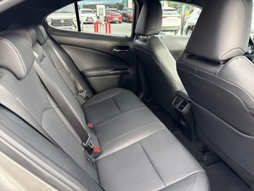 Lexus UX 2021 Lexus UX 250h GPF F Impression 2WD UX 250h F-impre, zdjęcie 18