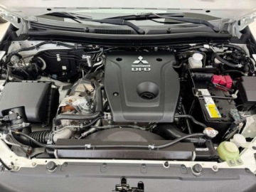 Mitsubishi L200 V Club Cab 2.4 154KM 2019 Mitsubishi L200 DC Invite Wyciagarka Hak Salon Polska FV23 1 wlascici, zdjęcie 18