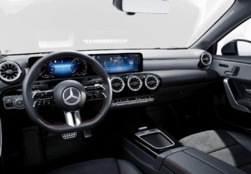 Mercedes Klasa A W177/V177 Hatchback Facelifting 1.3 200 163KM 2025 Mercedes-Benz Klasa A 200 Pakiet AMG Premium Plus 1.3 Benzyna 163KM, zdjęcie 5