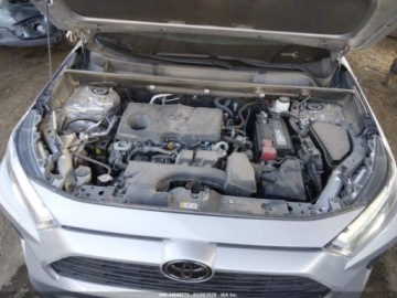 Toyota RAV4 V 2023 Toyota RAV4 XLE 2023 2.5 Benzyna 203KM, zdjęcie 9