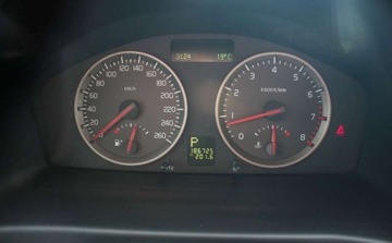 Volvo S40 II 2.4 i 140KM 2007 Volvo S40 Swiezo sprowadzone, przygotowane do rejestracji 2.4 Benzyna, zdjęcie 12