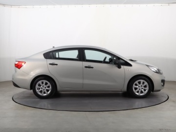 Kia Rio III Sedan 1.2 DOHC CVVT 85KM 2013 Kia Rio 1.25 CVVT, Salon Polska, Serwis ASO, zdjęcie 5