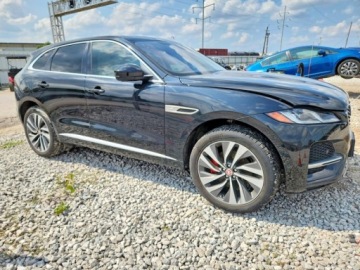 Jaguar F-Pace 2021 Jaguar F-Pace S 2021 2.0 Benzyna 247KM, zdjęcie 4