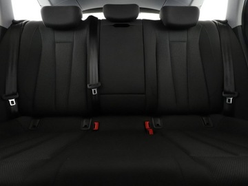 Audi A4 B9 Avant Facelifting 2.0 35 TDI 163KM 2021 Audi A4 Avant mHEV S-Tronic full LED navi klima, zdjęcie 17