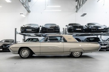 Ford Thunderbird III 1962 Ford Thunderbird 6.4 V8. Stan kolekcjonerski. 1963, zdjęcie 9
