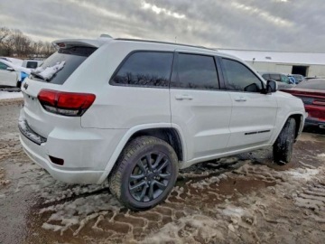 Jeep Grand Cherokee IV 2022 Jeep Grand Cherokee Laredo E 2022 3.6 Benzyna 293KM, zdjęcie 3