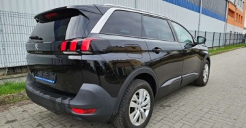 Peugeot 5008 II Crossover 1.6 BlueHDI 120KM 2018 Peugeot 5008 1.6 BlueHDi 120Ps. Navi Serwis 2018 1.6 Diesel 120KM, zdjęcie 2