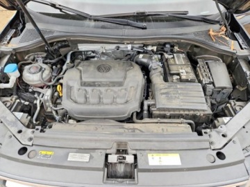 Volkswagen Tiguan II 2022 Volkswagen Tiguan 2022r., SE, 2.0L, od ubezpieczalni 2.0 Benzyna 187KM, zdjęcie 11