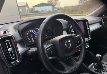Volvo XC40 Crossover 2.0 D3 150KM 2019 Volvo XC 40 2,0 Multi Led 150PS Virtual Tacho Skora Harman Kardon Reling S, zdjęcie 15