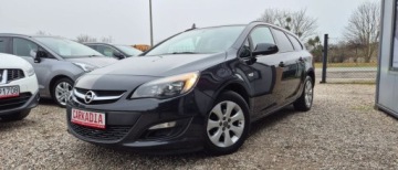 Opel Astra J Sports Tourer Facelifting 1.6 Twinport ECOTEC 115KM 2014 Opel Astra Salonowy 1.6 benzyna serwisowany. 1.6 Benzyna 115KM, zdjęcie 10