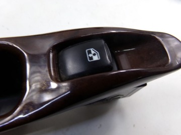 DAEWOO LEGANZA SPÍNAČ PŘEPÍNAČ OKNO ZADNÍ LEVÝ 96190777