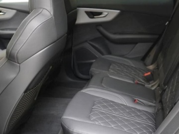 Audi Q7 II 2026 AUDI Q7 60 TFSI e quattro S Line Suv 3.0 (490KM) 2026, zdjęcie 18