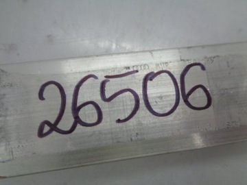 AUDI TT 8J0 NOSNÍK VÝZTUHA PŘEDNÍ