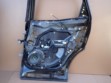 MAZDA CX-7 06-12 ДВЕРЬ ЗАДНЯЯ ПРАВАЯ 35N