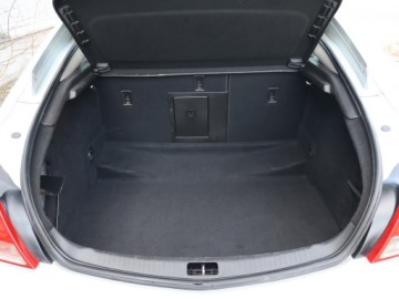 Opel Insignia I Hatchback 2.0 CDTI ECOTEC 130KM 2011 Opel Insignia 2.0 CDTI, Klima, Klimatronic, zdjęcie 13