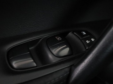 Nissan Qashqai II Crossover 1.6 DIG-T 163KM 2015 Nissan Qashqai panorama 163KM navi kamera360, zdjęcie 33