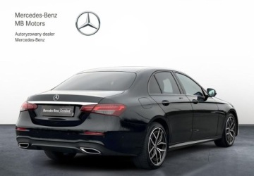 Mercedes Klasa E W214 Sedan 2.0 220d 197KM 2023 Mercedes-Benz Klasa E SalonPL AMG Line Multibeam LED Kamera360 Burmester F, zdjęcie 4