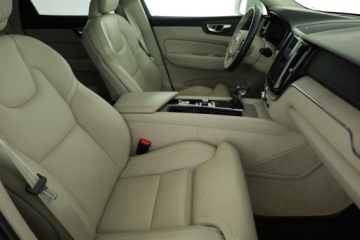 Volvo XC60 II Crossover T5 250KM 2019 Volvo XC60 T5 AWD, Salon Polska, 1. Właściciel, zdjęcie 6