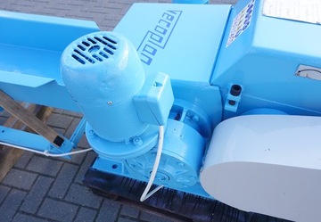 ИЗМЕЛЬЧИТЕЛЬ VECOPLAN 35/8/2T с двигателем VIBRO TOWER: 22 кВт АВТОРЕВЕРС