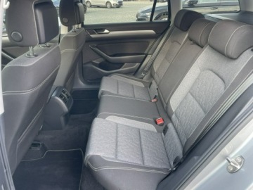 Volkswagen Passat B8 Variant Facelifting 2.0 TDI SCR 150KM 2023 Volkswagen Passat Variant 2.0 TDI 150KM krajowy, zdjęcie 24