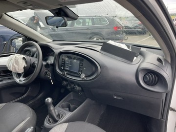 Toyota Aygo X 1.1 VVT-i 72KM 2022 Toyota Aygo X Klimatyzacja Tempomat aktywny LPG, zdjęcie 9