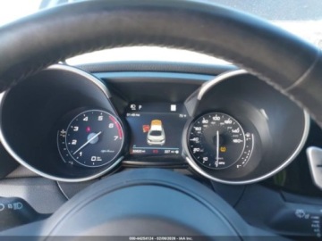 Alfa Romeo Giulia II Sedan Facelifting 2.0 Turbo 280KM 2023 Alfa Romeo Giulia VELOCE AWD, 2023r., 4x4, 2.0L 2.0 Benzyna 280KM, zdjęcie 10