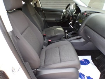 Volkswagen Golf V Hatchback 1.4 i 16V 75KM 2006 Volkswagen Golf 1,4 2006R, zdjęcie 30