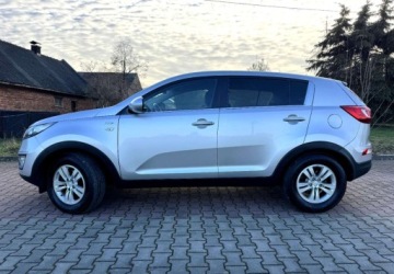 Kia Sportage III SUV Facelifting 2.0 CRDi 136KM 2014 Kia Sportage 4X4 2.0 135KM Kamera cofania Nawigacja Ksiazka serwisowa GWAR, zdjęcie 3