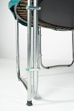 Безопасный садовый батут JUMPI 8 футов 252 см