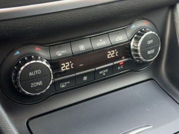 Mercedes CLA C117 Shooting Brake 2.0 250 211KM 2016 Mercedes-Benz CLA 2.0 Benzyna 211KM, zdjęcie 22