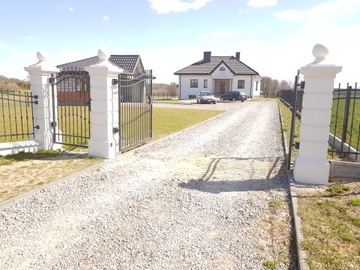 УМЕСТНЫЕ ЗАБОРЫ, ПОСТЫ, ДВОРЦОВЫЕ ЗАБОРЫ