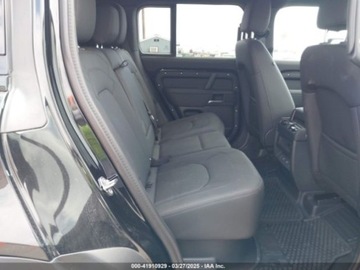 Land Rover Defender IV (L663) 2025 Land Rover Defender 110 P300 2025 2.0l 2.0 Benzyna 296KM, zdjęcie 12