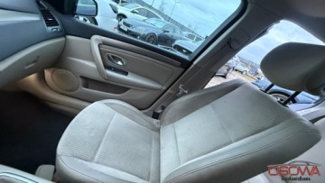 Renault Laguna III Grandtour 2.0 dCi 150KM 2009 Renault Laguna 2.0dci 2x panorama bi xenon pol skora el.podg.fotele zadban, zdjęcie 27