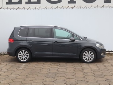 Volkswagen Touran III 1.8 TSI 180KM 2016 VW Touran 1.8 TSI, Salon Polska, Serwis ASO, zdjęcie 5