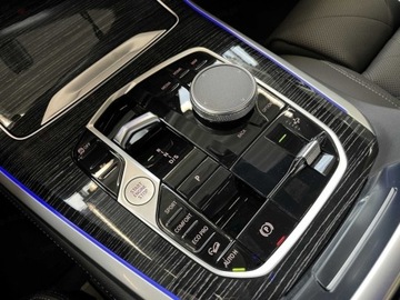 BMW X5 G05 SUV Facelifting 3.0 40i 381KM 2025 BMW X5 xDrive40i Sport Suv 3.0 (381KM) 2025, zdjęcie 11