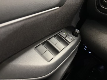 Toyota Yaris IV Hatchback 1.5 Hybrid Dynamic Force 116KM 2024 Toyota Yaris Hybrid 1.5 Style IV (2020-) Toyota Ya, zdjęcie 20