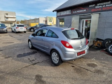 Opel Corsa D Hatchback 1.2 Twinport ECOTEC 80KM 2007 Opel Corsa 1.2 Benzyna 80 KM, Klimatyzacja,, zdjęcie 4
