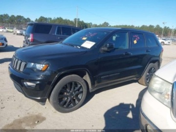 Jeep Grand Cherokee IV 2018 Jeep Grand Cherokee 2018 JEEP GRAND CHEROKEE ALTITUDE 4X2 3.6 Benzyna 293KM, zdjęcie 1