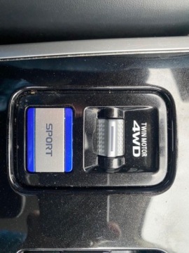 Mitsubishi Outlander III SUV PHEV Facelifting 2020 2.4 PHEV 224KM 2021 Mitsubishi Outlander HYBRYDA PHEV AUTOMAT NAWIGACJA LEDY KAMERA SKORY 4X4, zdjęcie 17