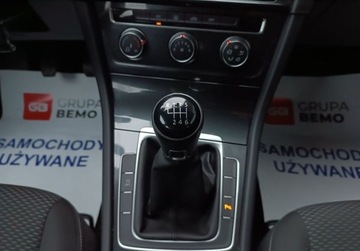 Volkswagen Golf VII Hatchback 3d Facelifting 1.5 TSI BMT 130KM 2019 Volkswagen Golf 1.5 TSI 130KM Trendline SalonPL Serwisowany Iwl. Vat-Marza, zdjęcie 23