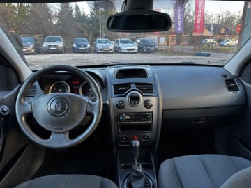 Renault Megane II 2003 Renault Megane Bemowo 1.6 Benzyna, 2003 rok produkcji KOMIS TYSIAK, zdjęcie 6