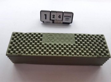 СКЛАДНОЙ КОВРИК ДЛЯ СИДЕНИЯ ТУРИСТИЧЕСКИЙ ПЕННЫЙ БИВАС 190х57см