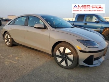 Hyundai IONIQ 6 2023 Hyundai IONIQ 6 2023, 4x4, SE, od ubezpieczalni Elektryczny 320KM