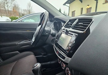 Mitsubishi ASX I SUV Facelifting 2016 1.6 117KM 2018 Mitsubishi ASX BENZYNA 1.6 ,Niski przebieg,Dobrze wyposazony 1.6 Benzyna, zdjęcie 20