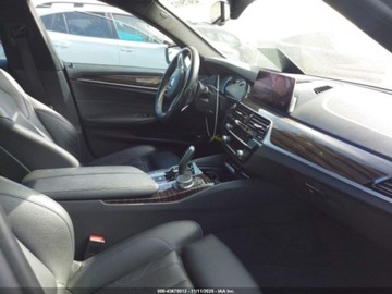 BMW Seria 5 G30-G31 2019 BMW Seria 5 530i 2019, 2.0L R-4 248KM, RWD, od ubezpieczalni 2.0 Benzyna, zdjęcie 7