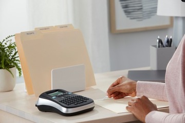 Drukarka DYMO LM-210D zestaw walizkowy, klawiatura QWERTY, 2094492