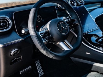 Mercedes GLC C254/X254 Coupe 2.0 200 204KM 2025 MERCEDES-BENZ GLC 200 4-Matic AMG Line 2.0 (204KM) 2025, zdjęcie 5