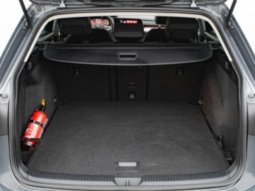 Volkswagen Golf VIII Variant 1.5 TSI 150KM 2022 Volkswagen Golf CT539AA#1.5 TSI Life Ambient, zdjęcie 26